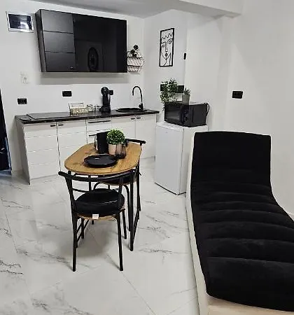 Apartment Rarina House *