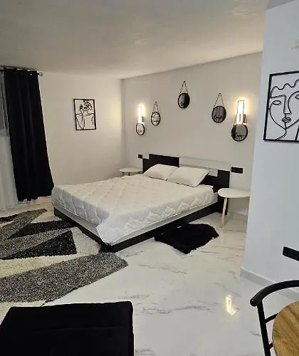 Rarina House Apartment